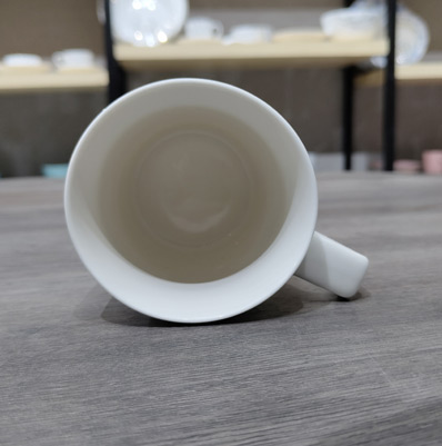 L Handel conical Mug