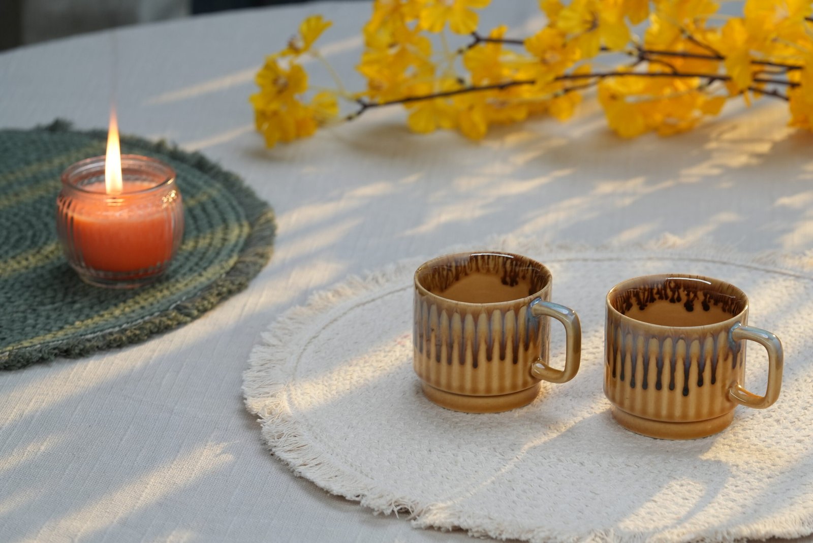 Honey Drip Stoneware Coffee Cup Set – Set of 6