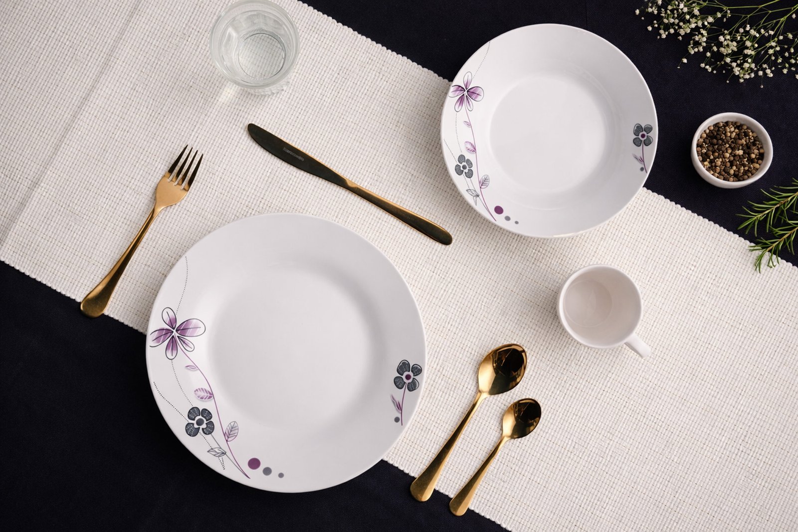 Lavender Petal Porcelain Dinner Set 1